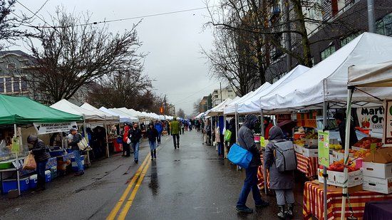 University District Farmers Market